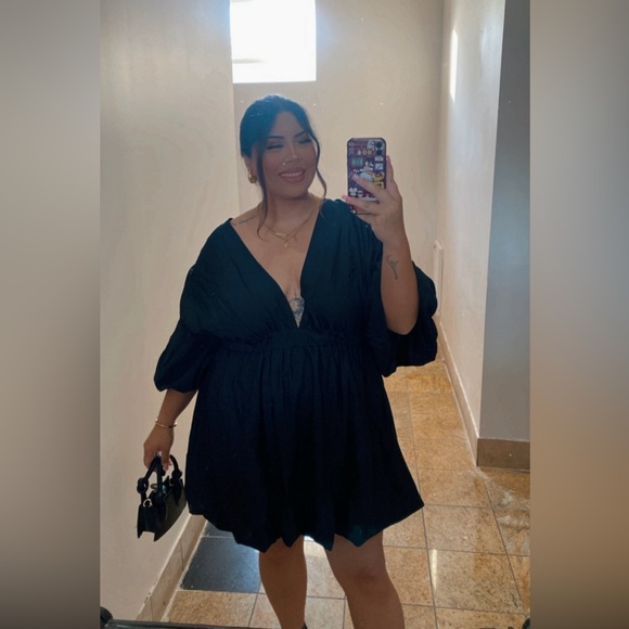 Hi There! 🙋🏻‍♀️ - Picture 2 of 4